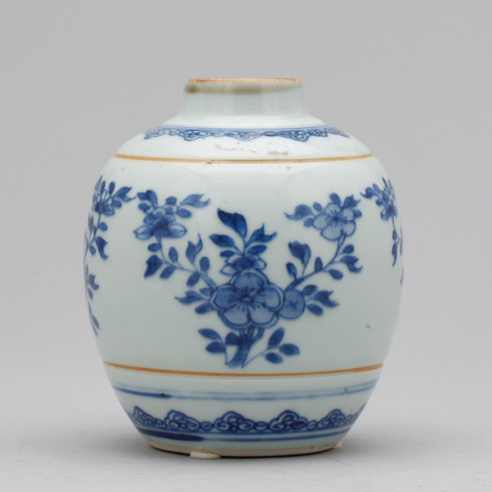 URNA, porslin, Kina, Kangxi, (1662-1722).