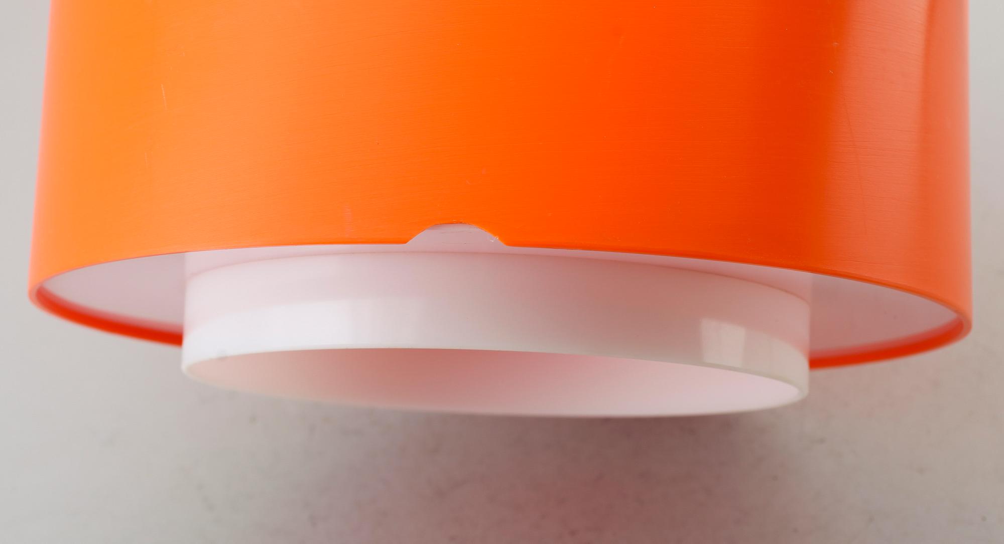 TAKLAMPOR, 4 st, Uno & Östen Christiansson för Luxus, 1900-talets andra hälft. Höjd ca 27 cm.