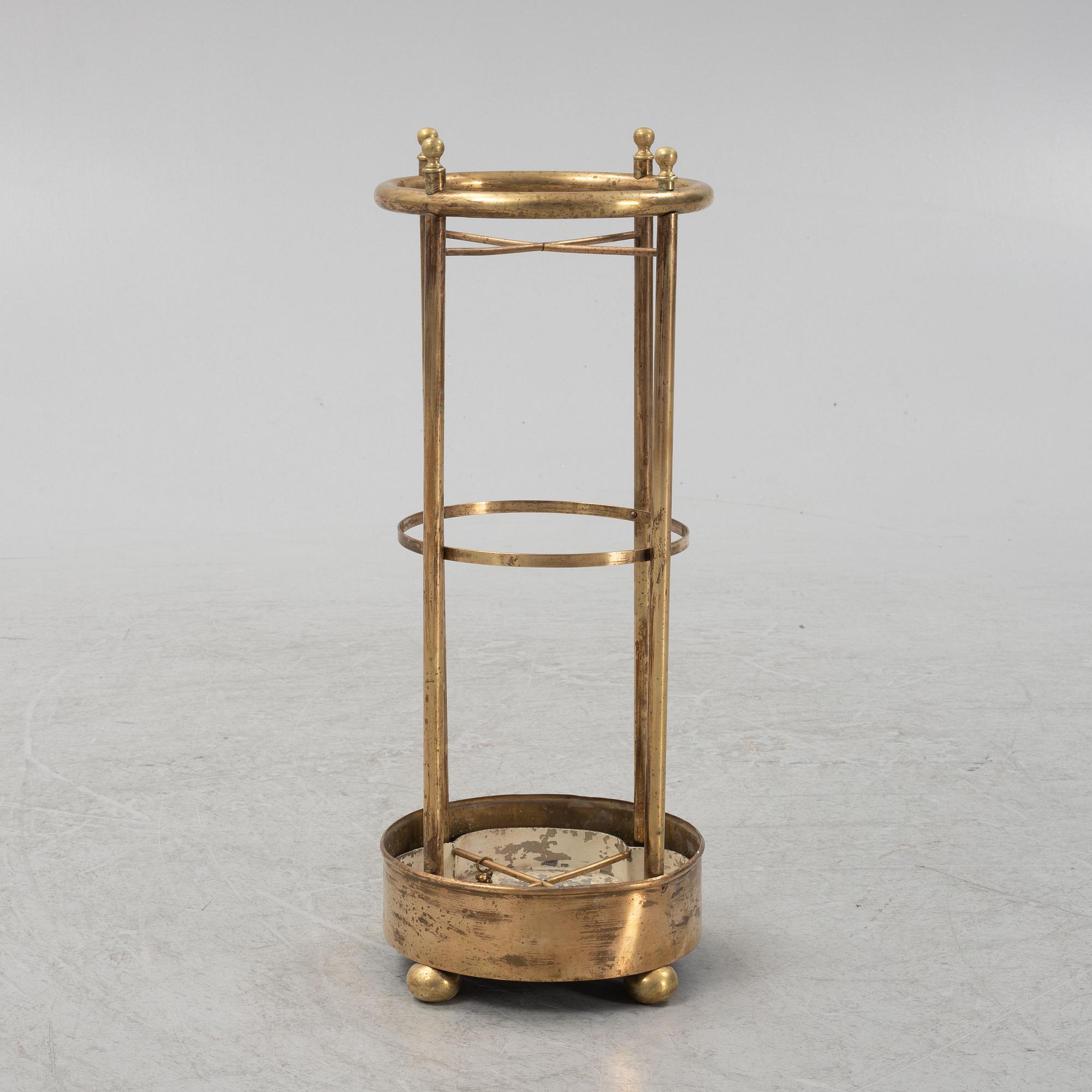 Paraplyställ, 1900-talets mitt.