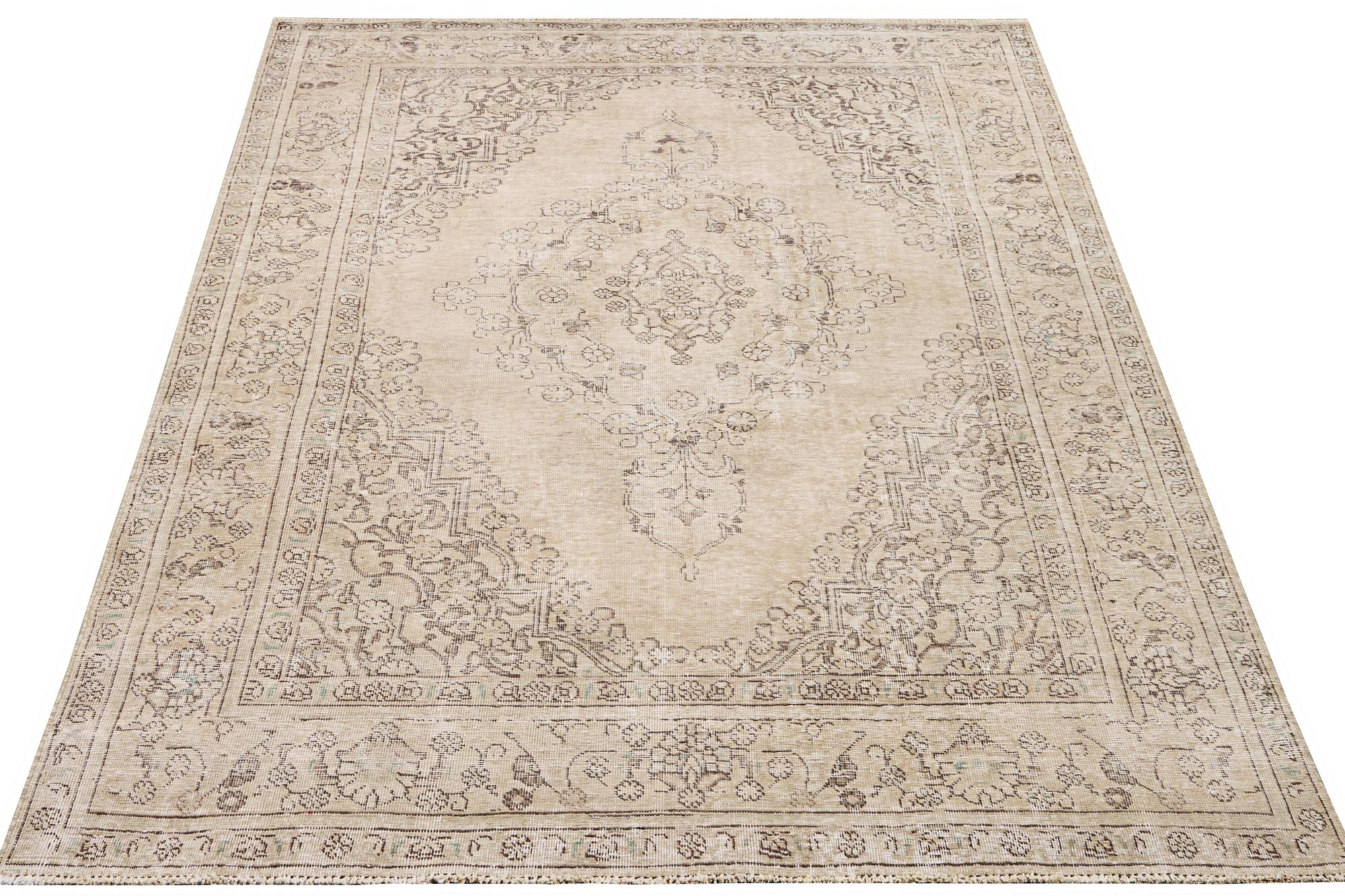 Matta, orientalisk vintage design, ca. 293 x 193 cm.