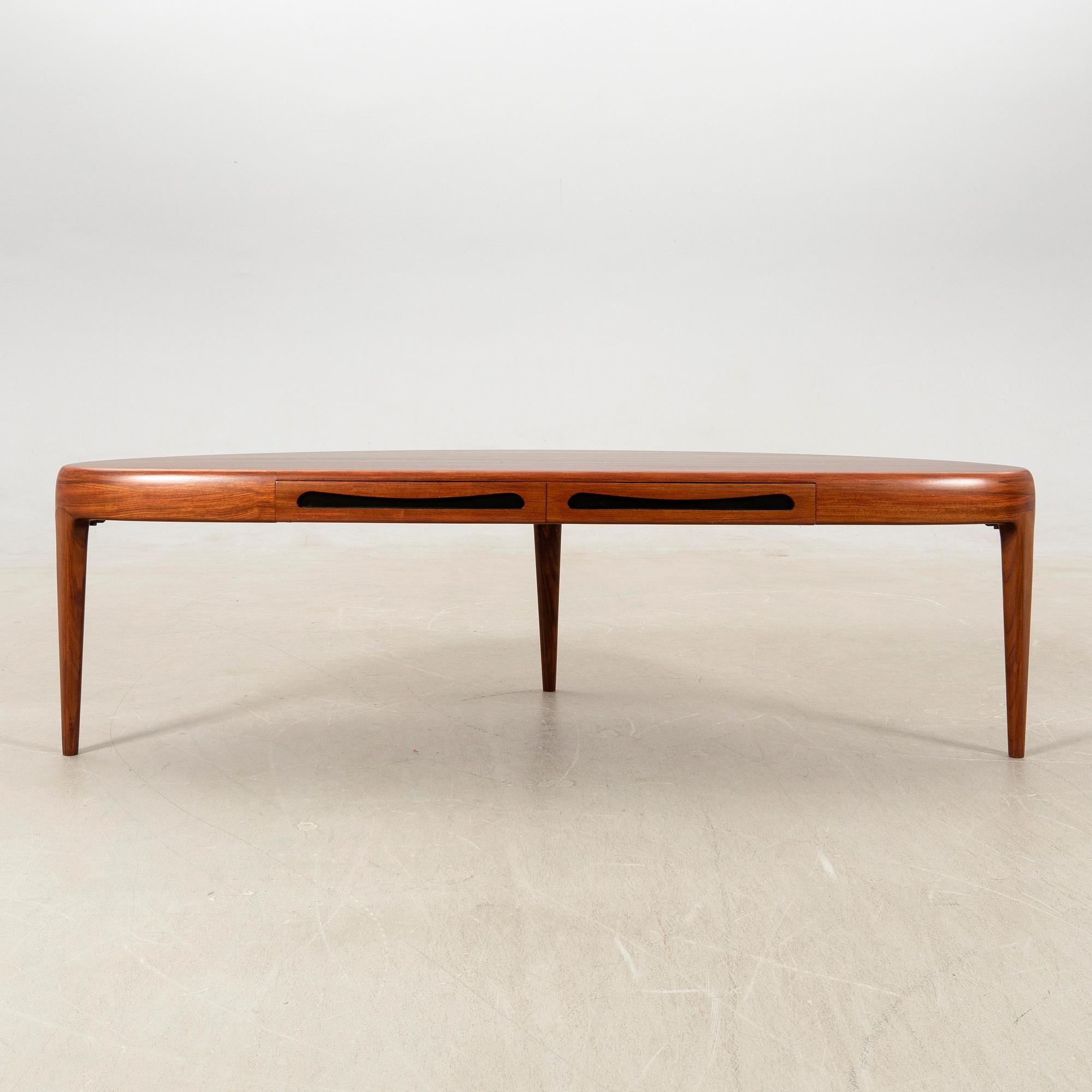 Johannes Andersen, coffee table, "Capri" for Trensum, 1960s.
