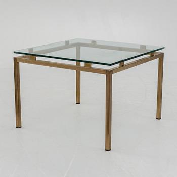 A 1970s coffee table.