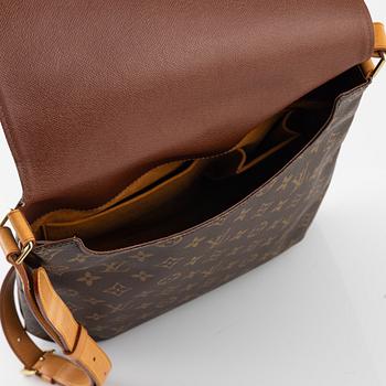 Louis Vuitton, a 'Musette Salsa' cross body bag, 2001.