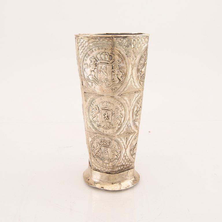 A 19th century Dutch siiver vase, weight 346 grams.