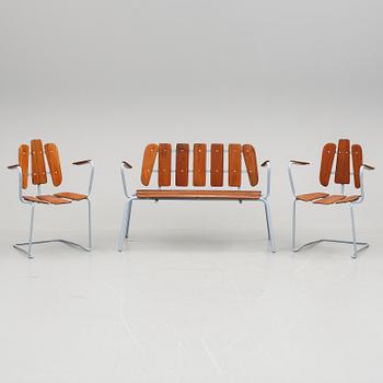 TRÄDGÅRDSGRUPP, soffa samt ett par stolar, 1950-tal.
