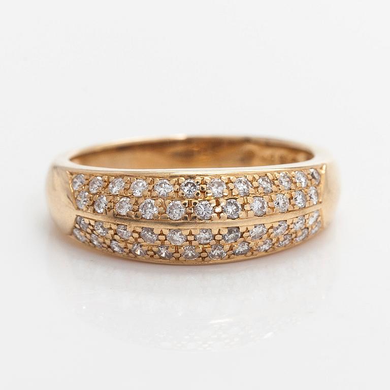 Ring, brilliant cut diamonds, 14K gold.