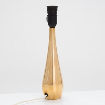 Mauri Almari, a mid 20th century table lamp, model K11-22 for Idman.