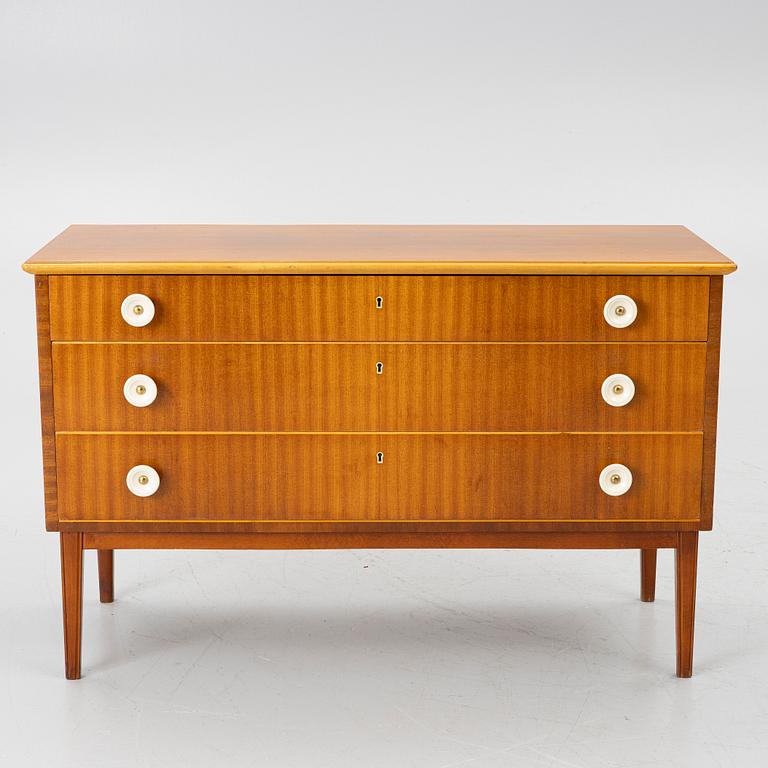 Chest of drawers, Swedish Modern, 1940s.