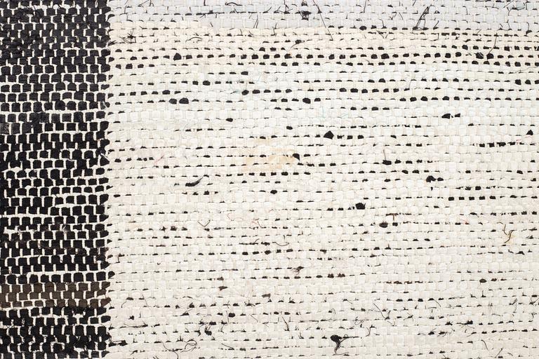 Björn Lundberg, gallerimatta, "Natt och Dag/Dag och Natt", trasmatta, ca 388,5-398 x 128-129 cm.