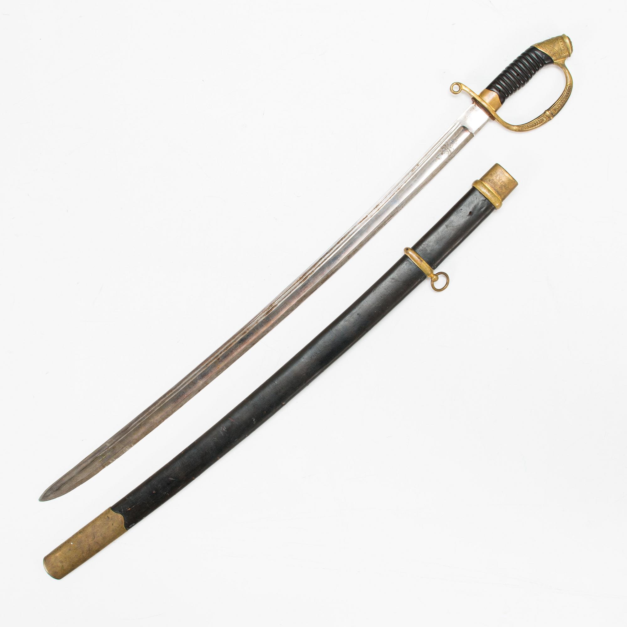 An Imperial Russian dragoon officer's shashka m 1881-1909, manufacturer's mark Zlatoust.