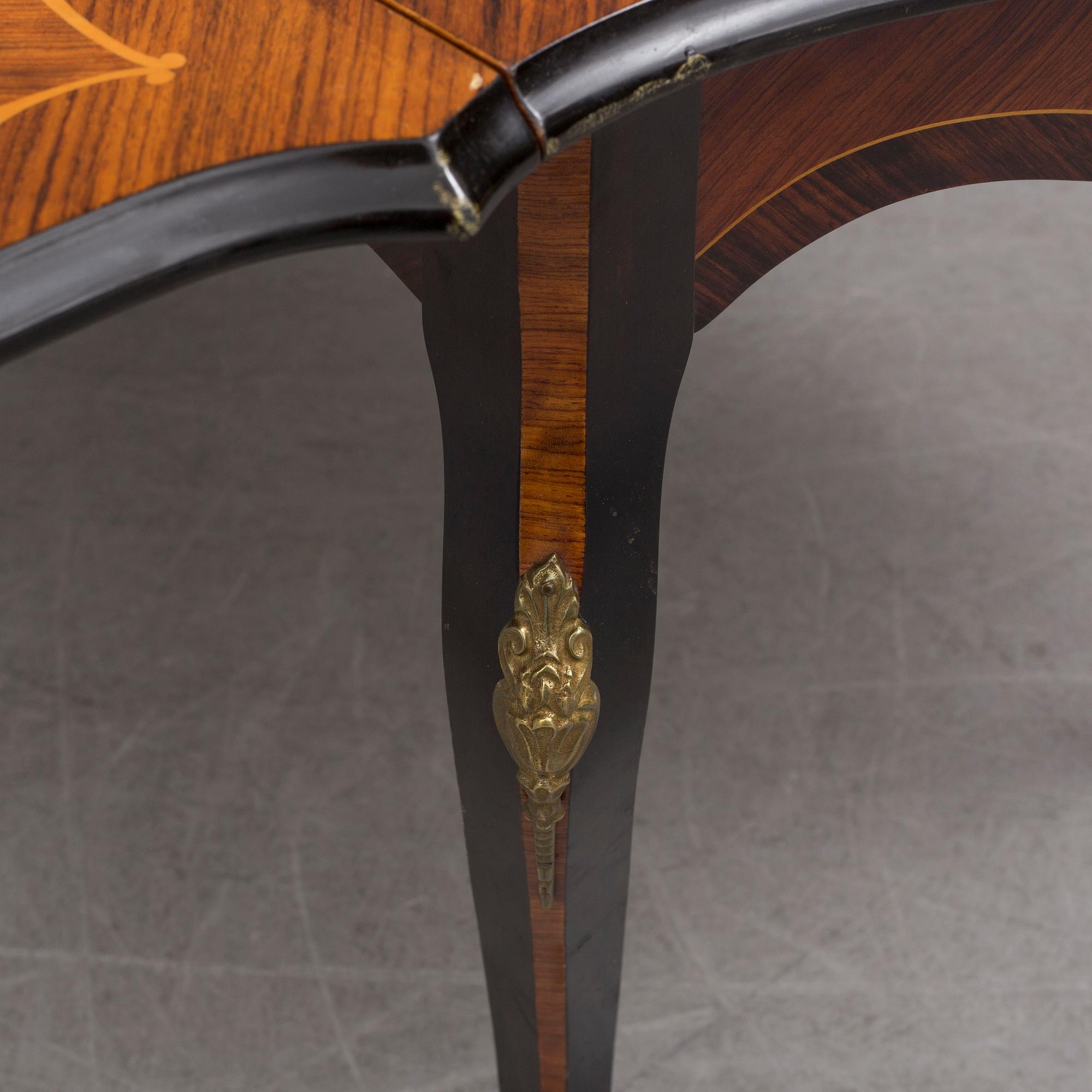 A late 20th century table.