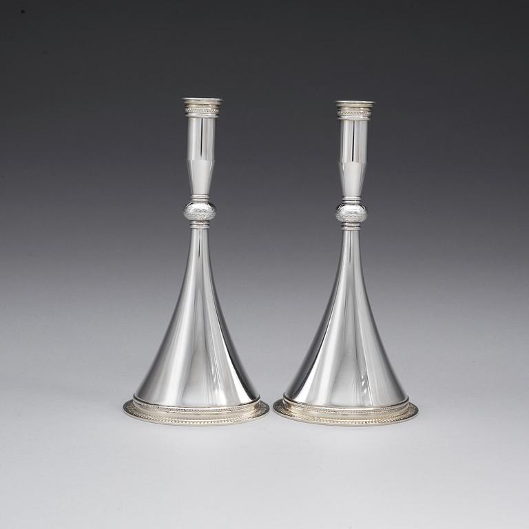 WIWEN NILSSON, ljusstakar, 1 par "Bysantinska modellen", Lund 1965, sterling.