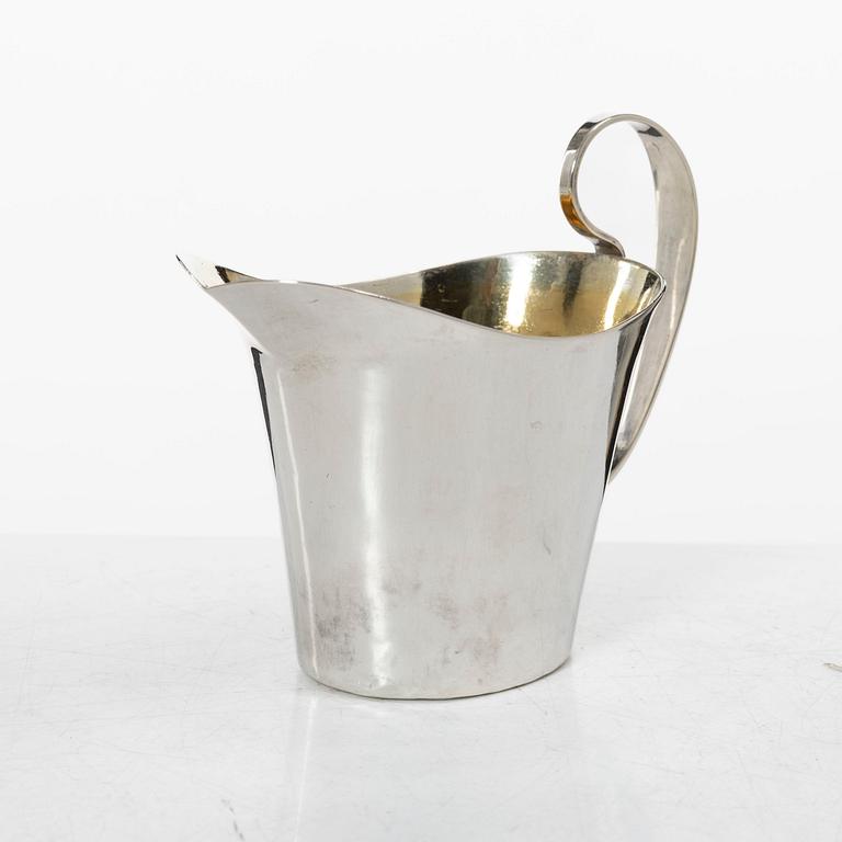 A Swedish silver creamer, marks of Andreas Isberg, Skänninge 1813.