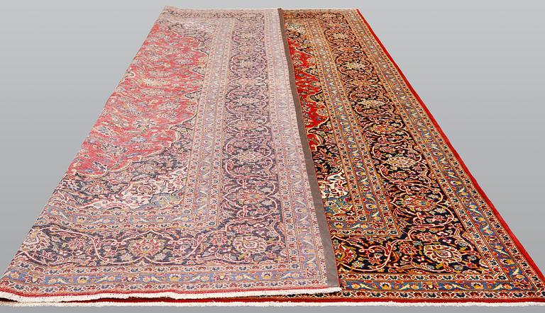 Matta, Keshan Signerad, ca 425 x 304 cm.