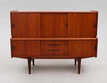 SIDEBOARD, 1900-talets andra hälft.