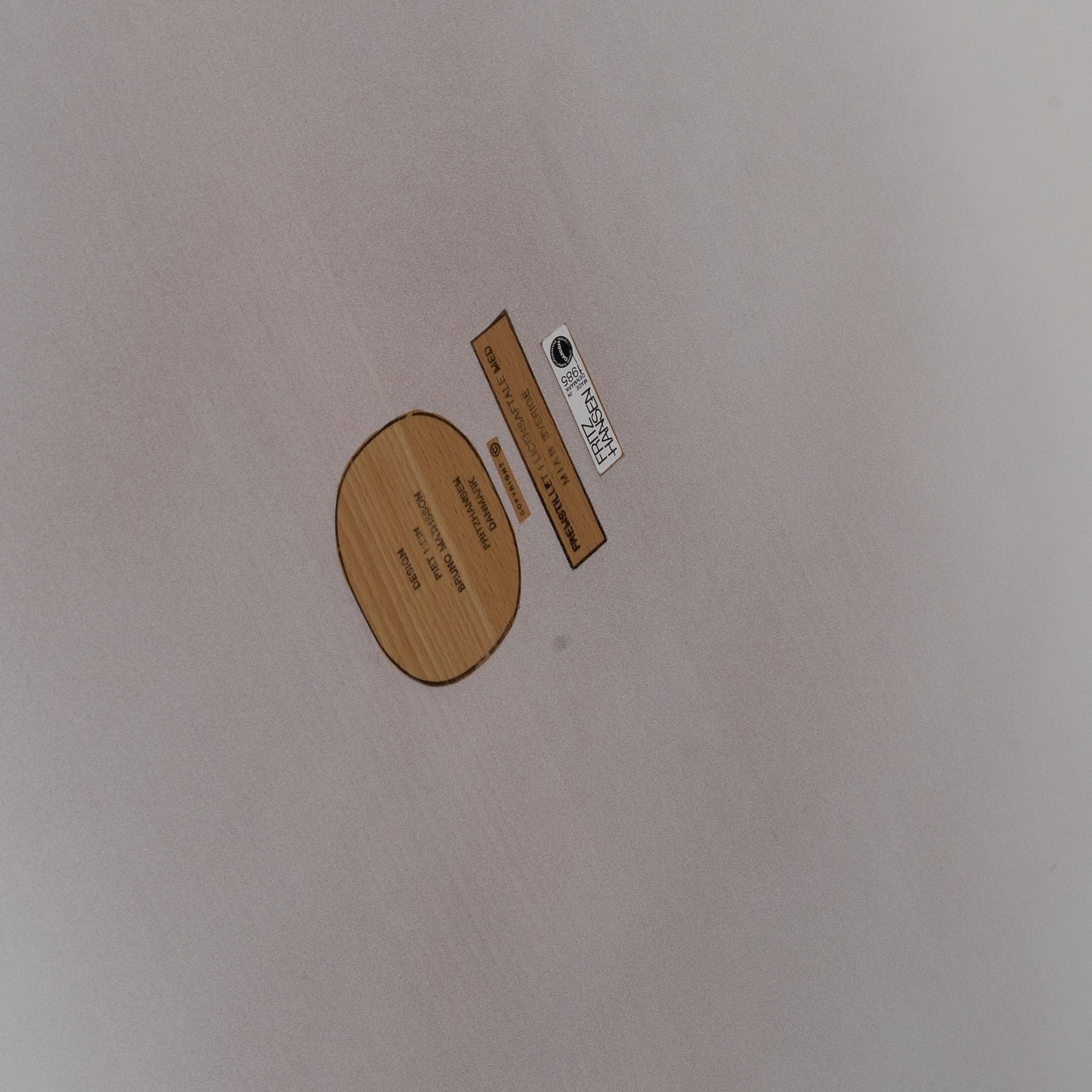 PIET HEIN och BRUNO MATHSSON, matbord, "Superellips", MIAB för Fritz Hansen, 1985.