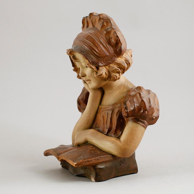 SKULPTUR, terracotta, monogramsignerad, sekelskiftet 1900.