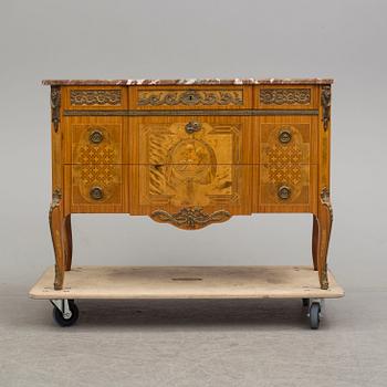 A second half of the 20th Century Gustavian style chest of drawers.