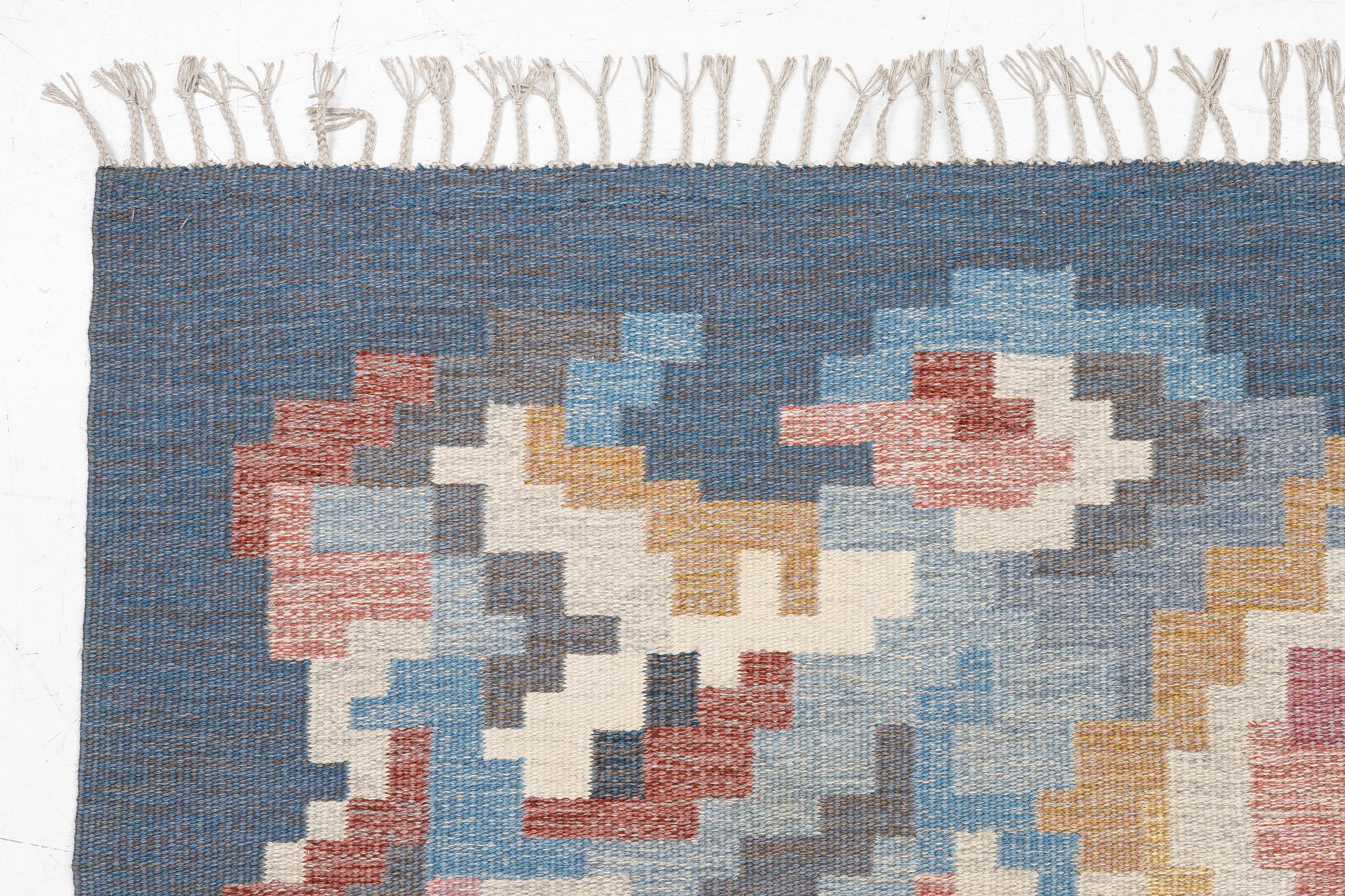 Erik Lundberg, rug, flat weave, "Coral", approx. 240 x 170 cm, Vävaregården Eringsboda, signed V.