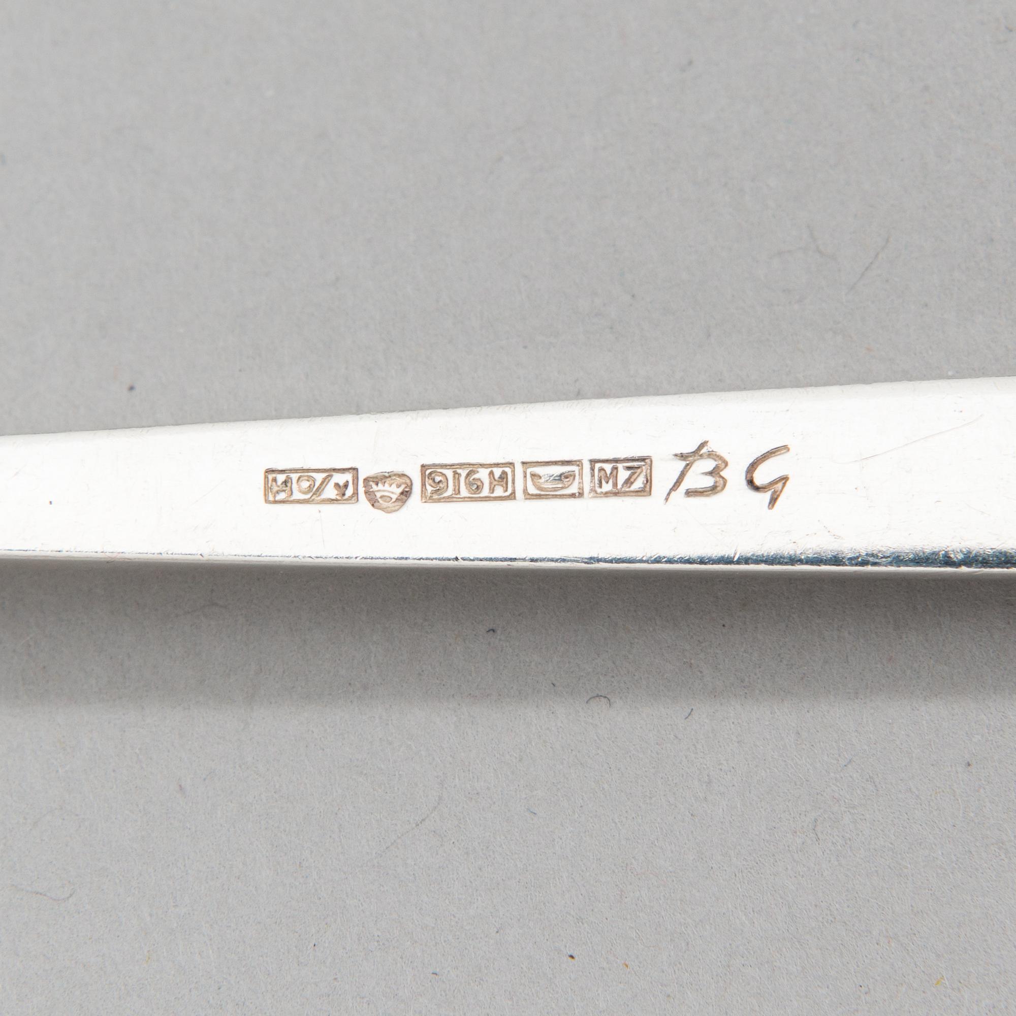 Bertel Gardberg, A 96-piece set of "Birgitta" silver cutlery, marked BG, Hopeatehdas oy, Helsinki 1956-64.