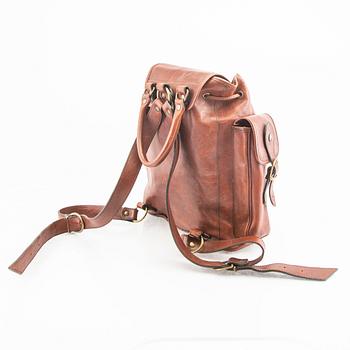 A Morelli leather rugsack.