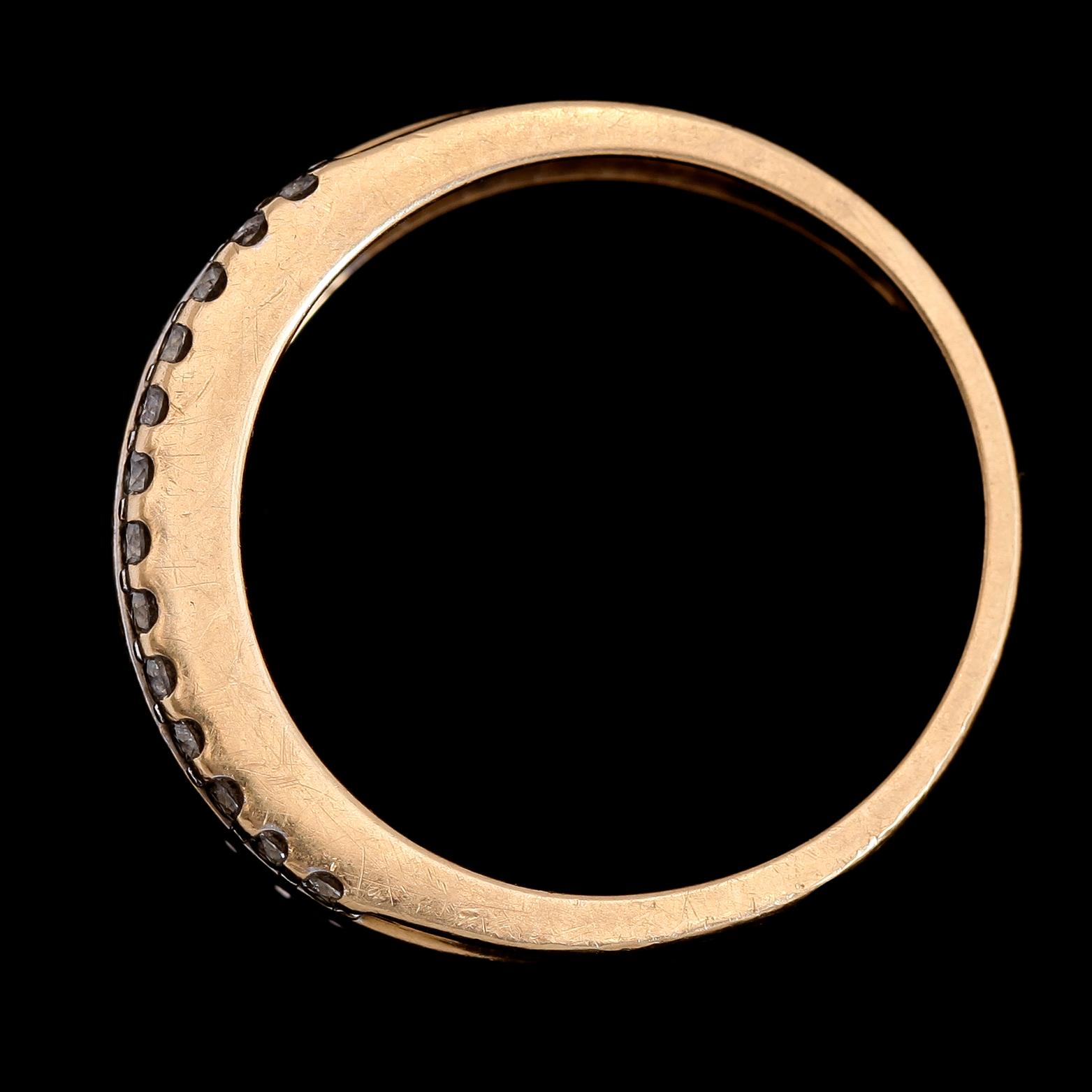 RING, 18K guld, briljantslipade diamanter.