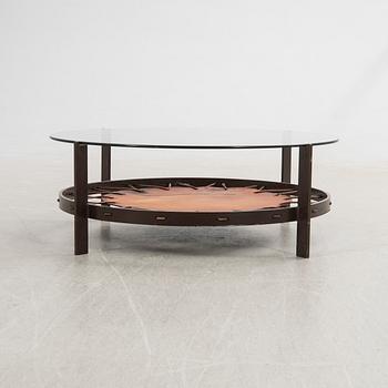 Coffee table, late 20th century/early 21st century.