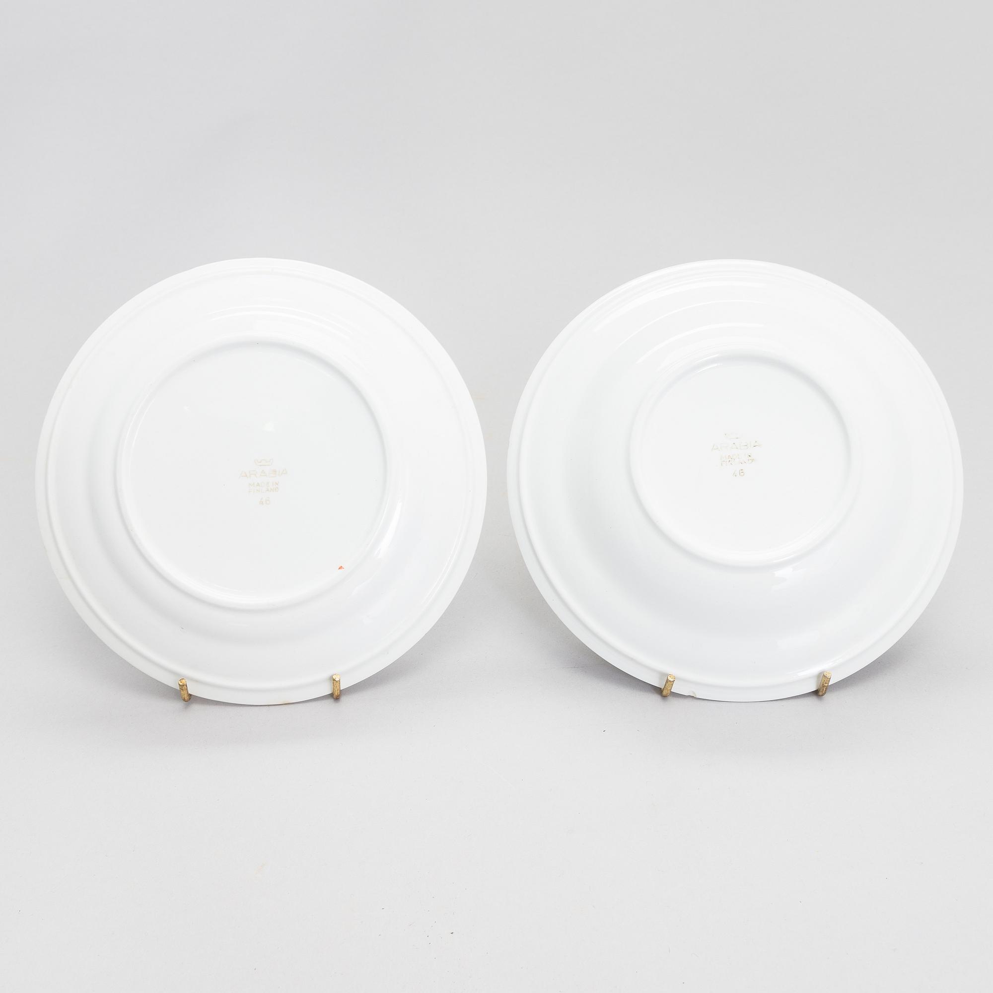 A porcelain cup, plate and soup bowl. Arabia, Finland, mid 20th century.
