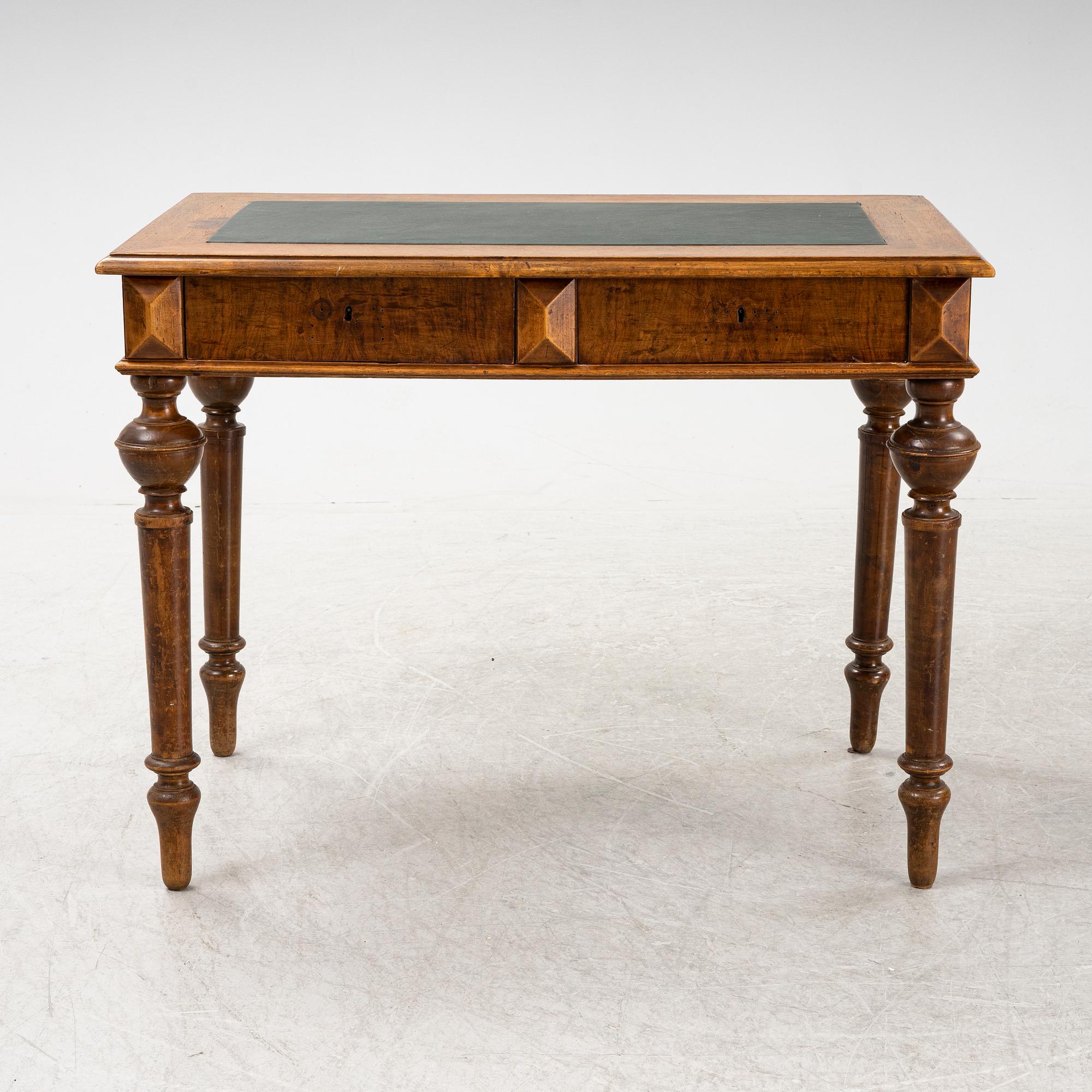 Skrivbord, nyrenässans, från omkring år 1900.