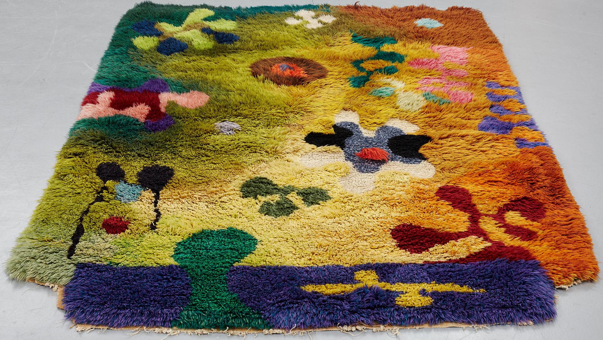Pierre Olofsson, A carpet, "Havsbotten", knotted pile in relief, ca 201 x 159 cm. Designed by the Swedish painter Pierre Olofsson.
