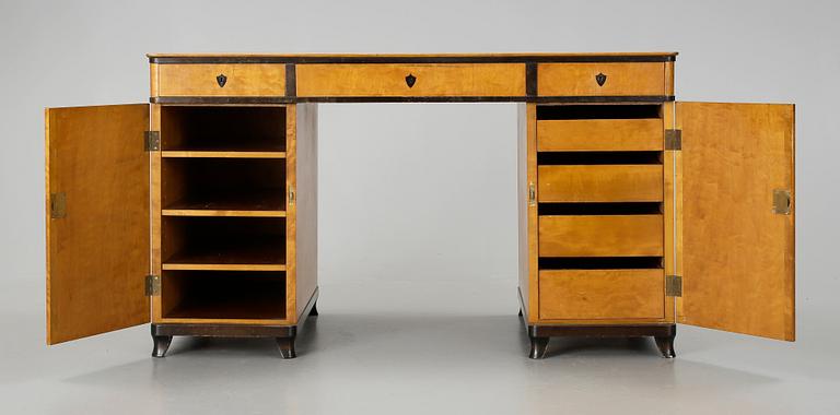SKRIVBORD, "Haga", Carl Malmsten, Nordiska Kompaniet, 1900-talets andra kvartal.