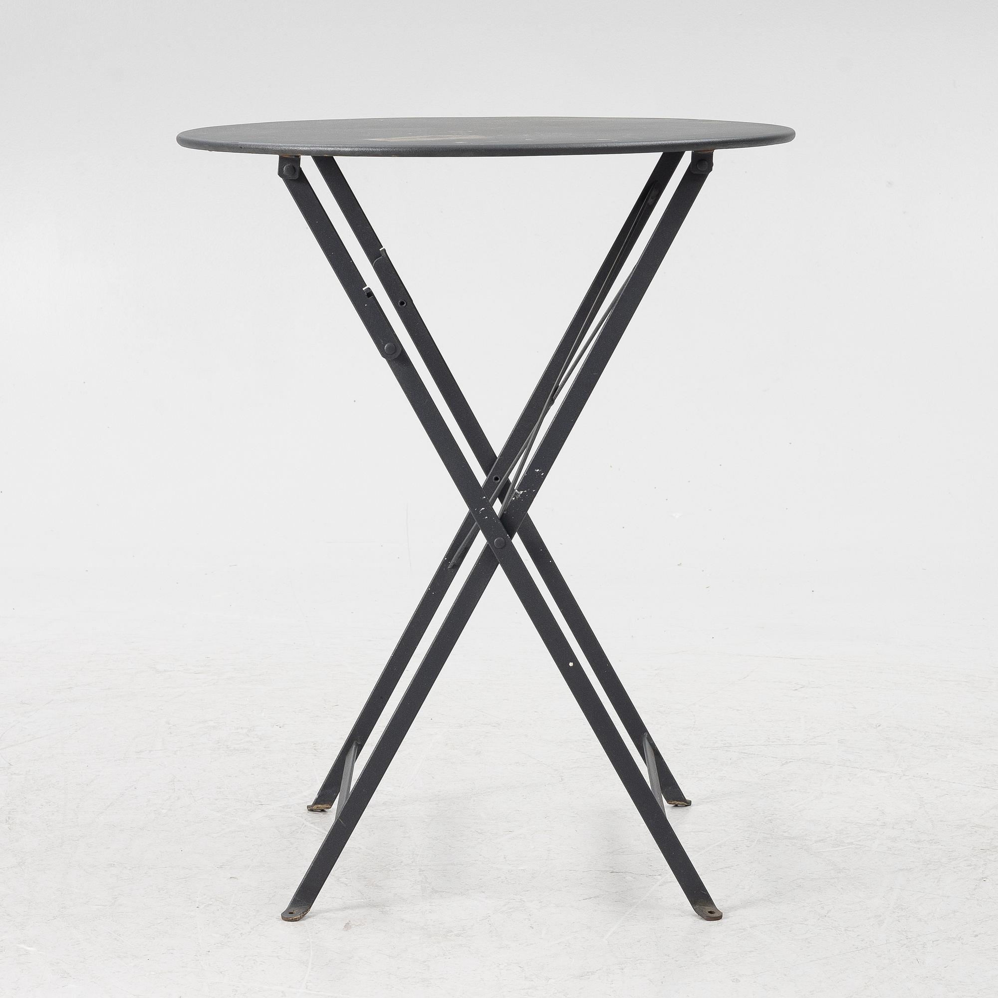 Café table, "Cactus", Fermob.