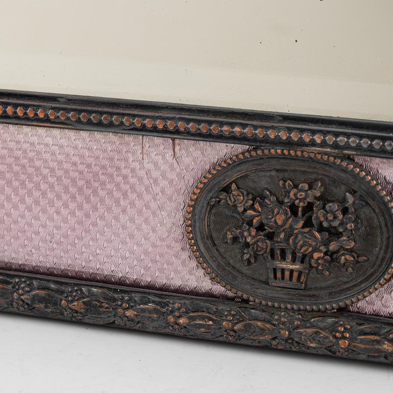 Toilettespegel, omkring år 1900.