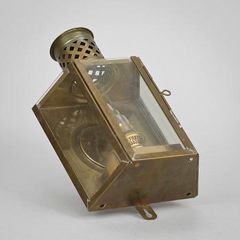 VÄGGLAMPA, för fotogen, 1900-tal.