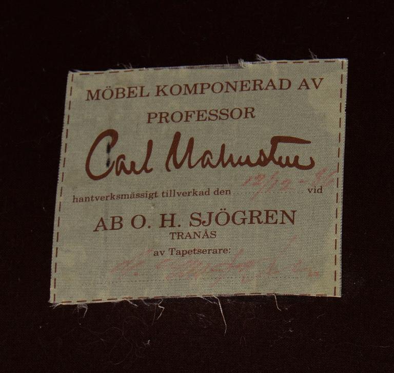 Carl Malmsten a 'Samsas' sofa, OH Sjögren, Tranås 1986.