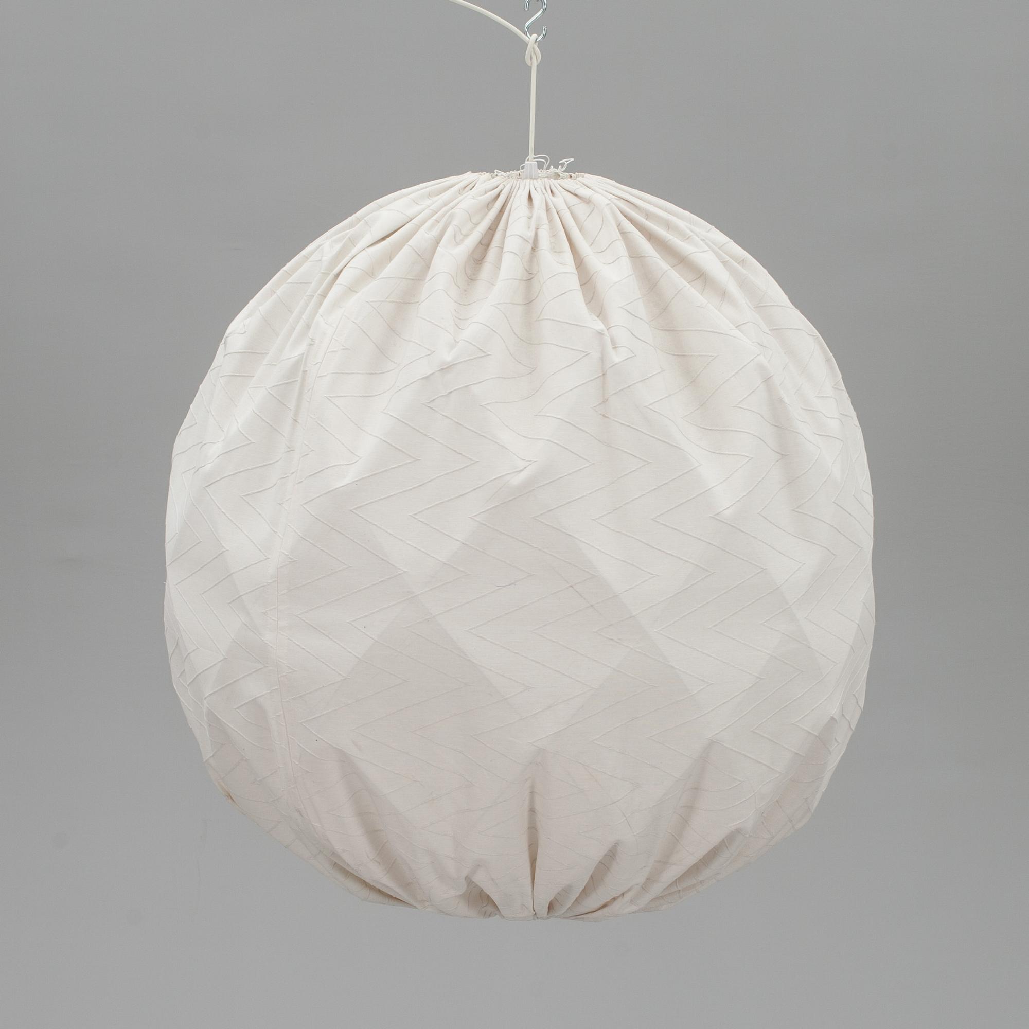 TAKLAMPA, "Pia-lampan", Tore Ahlsén, Gärsnäs.