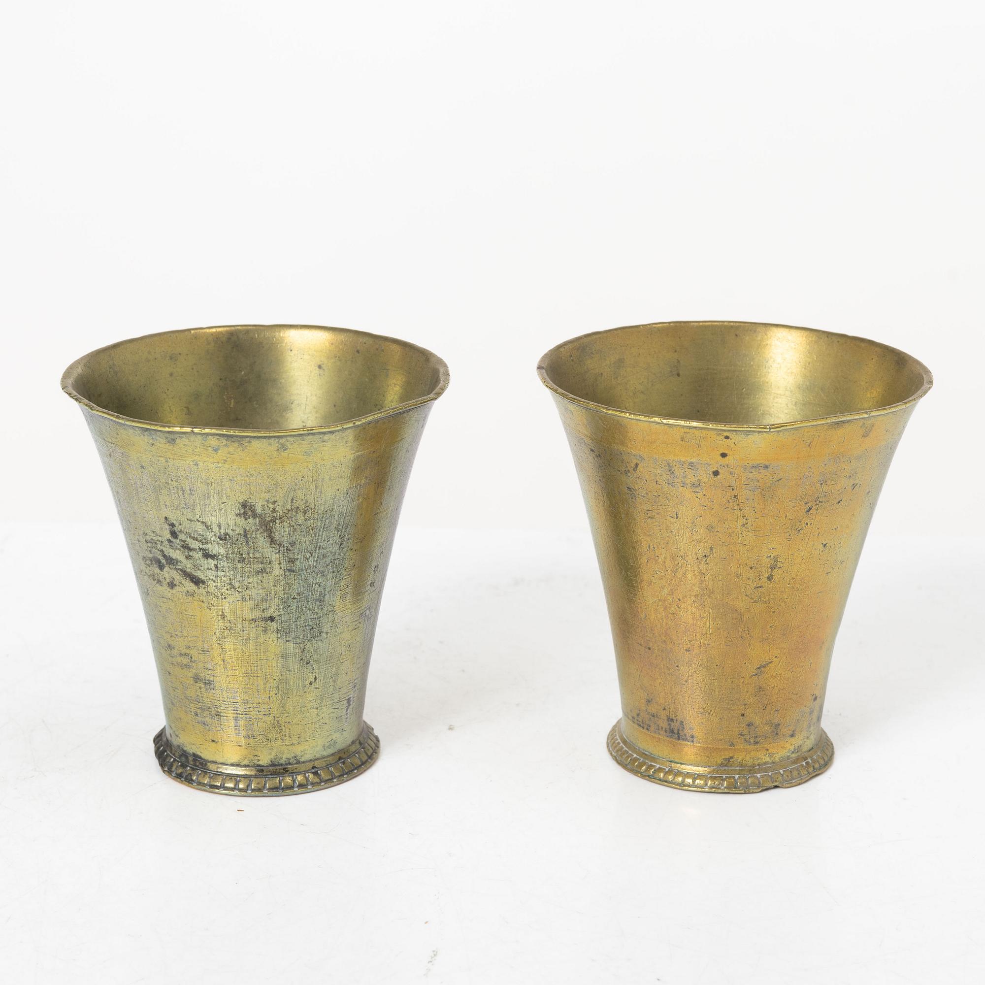 Two beakers, 18th century.