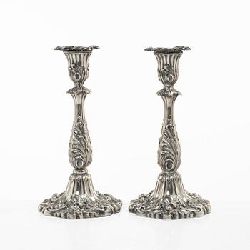 Gustaf Möllenborg, (Féron), ljusstakar, ett par, silver, nyrokoko, Stockholm 1861.