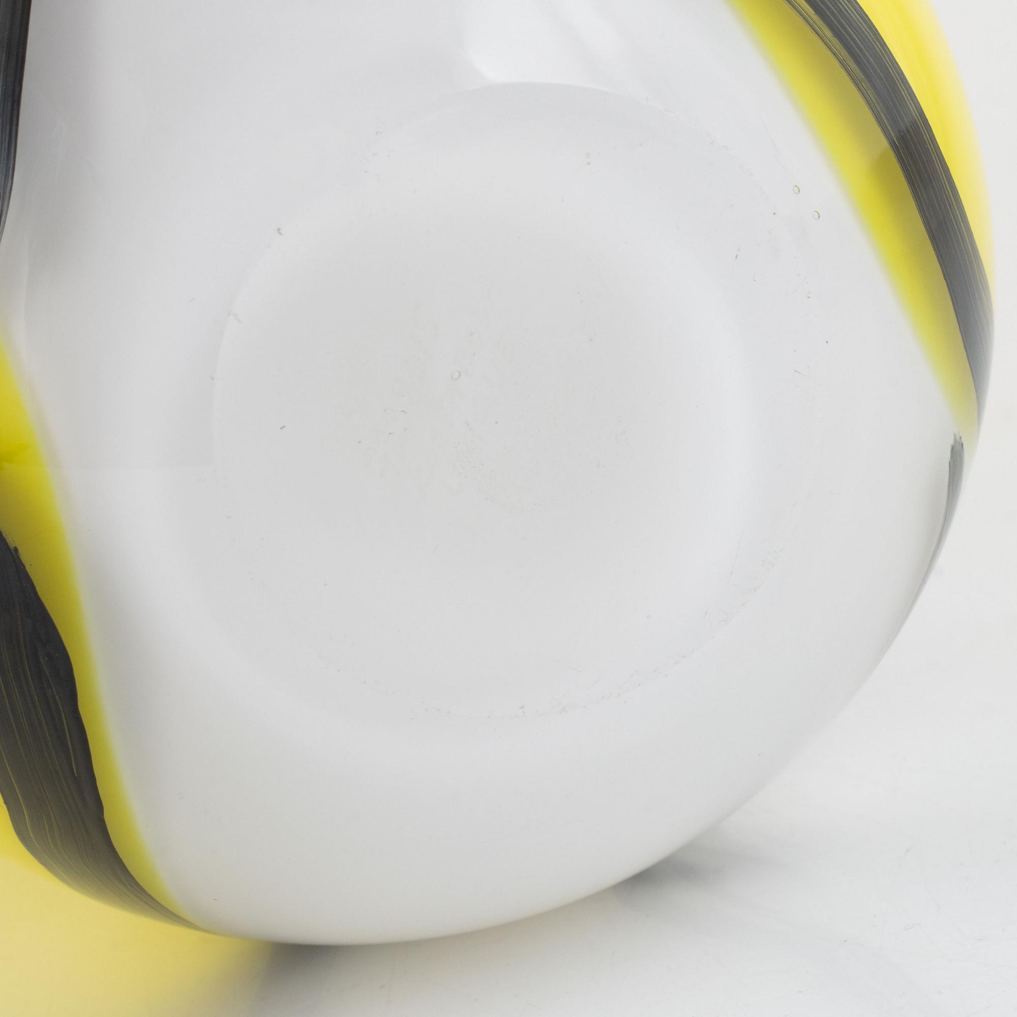 Ulrica Hydman-Vallien, unik vas, Kosta Boda.