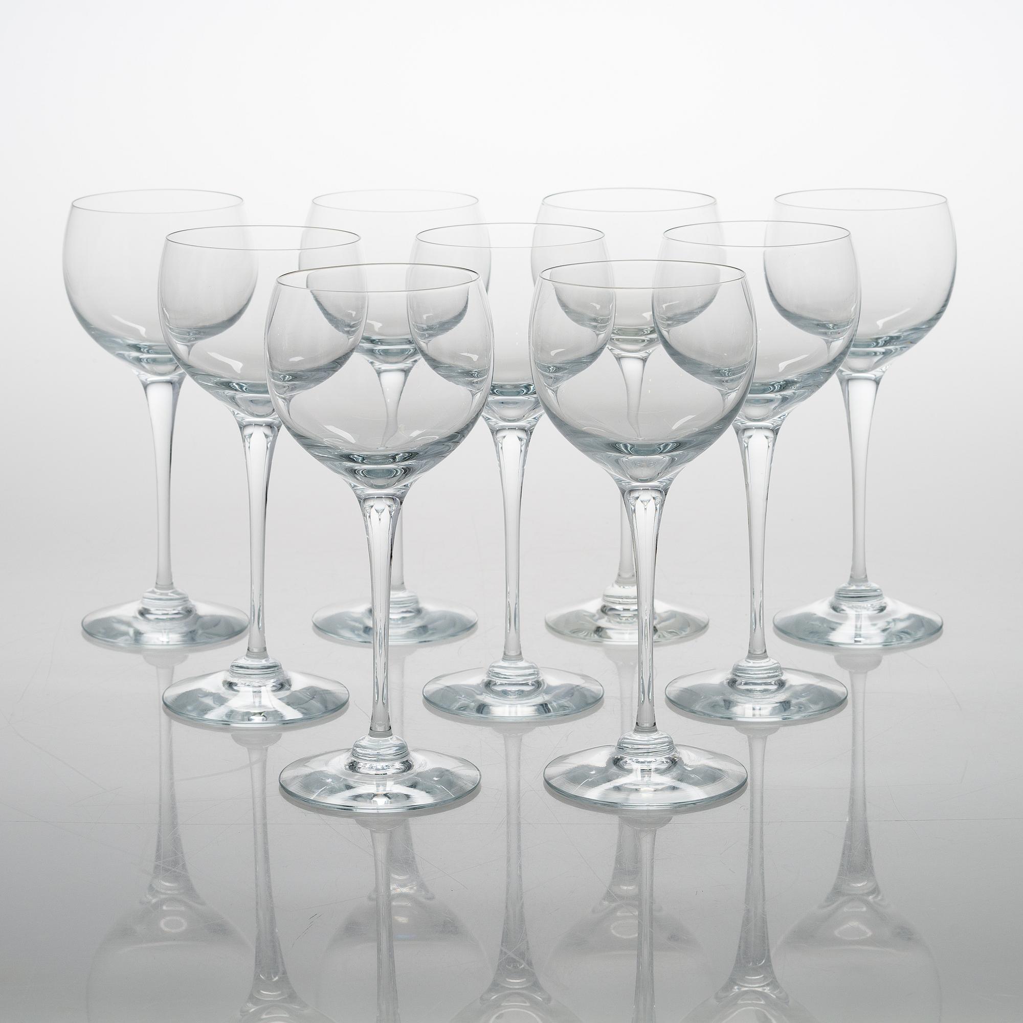 HEIKKI ORVOLA, A 51-piece set of 'Aurora' glassware for Iittala.