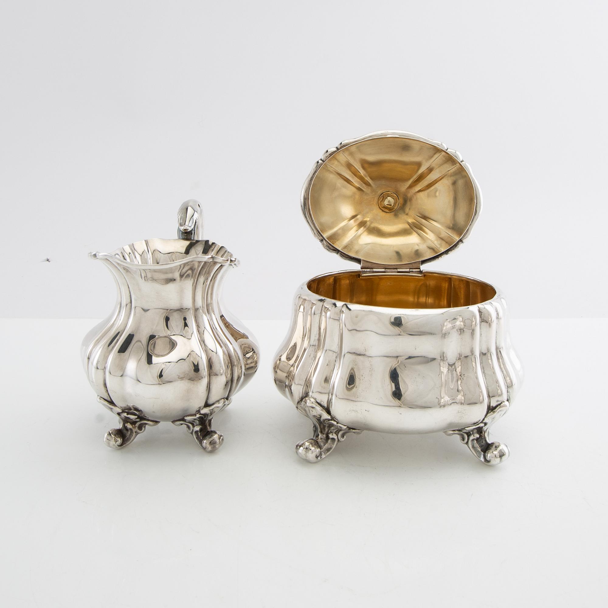 Gustaf Fredrik Hallengren Tea Service 3 dlr Rococo style silver Malmö 1934.