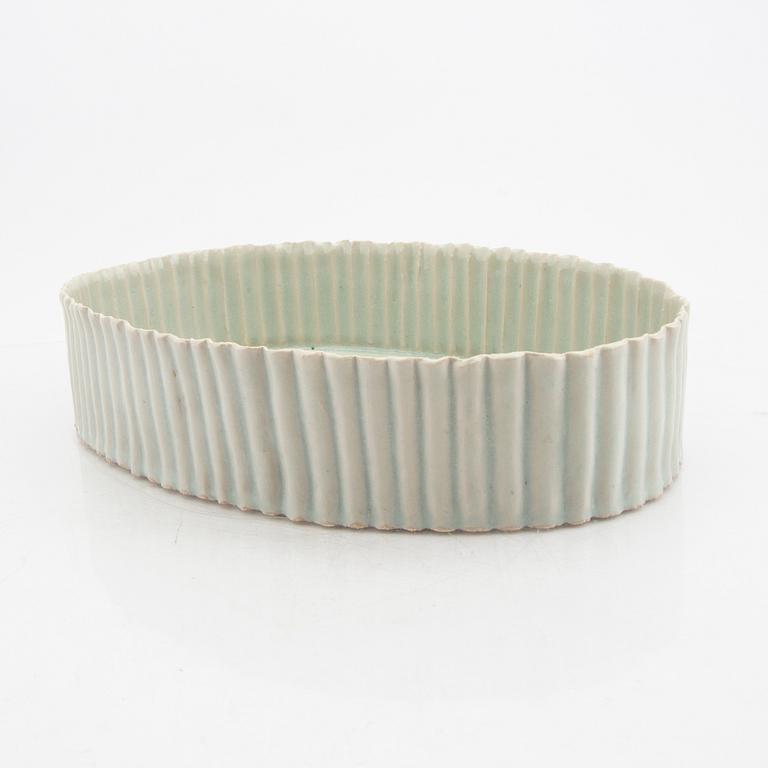 Signe Persson-Melin, a glazed stoneware bowl handsigned and dated 07.