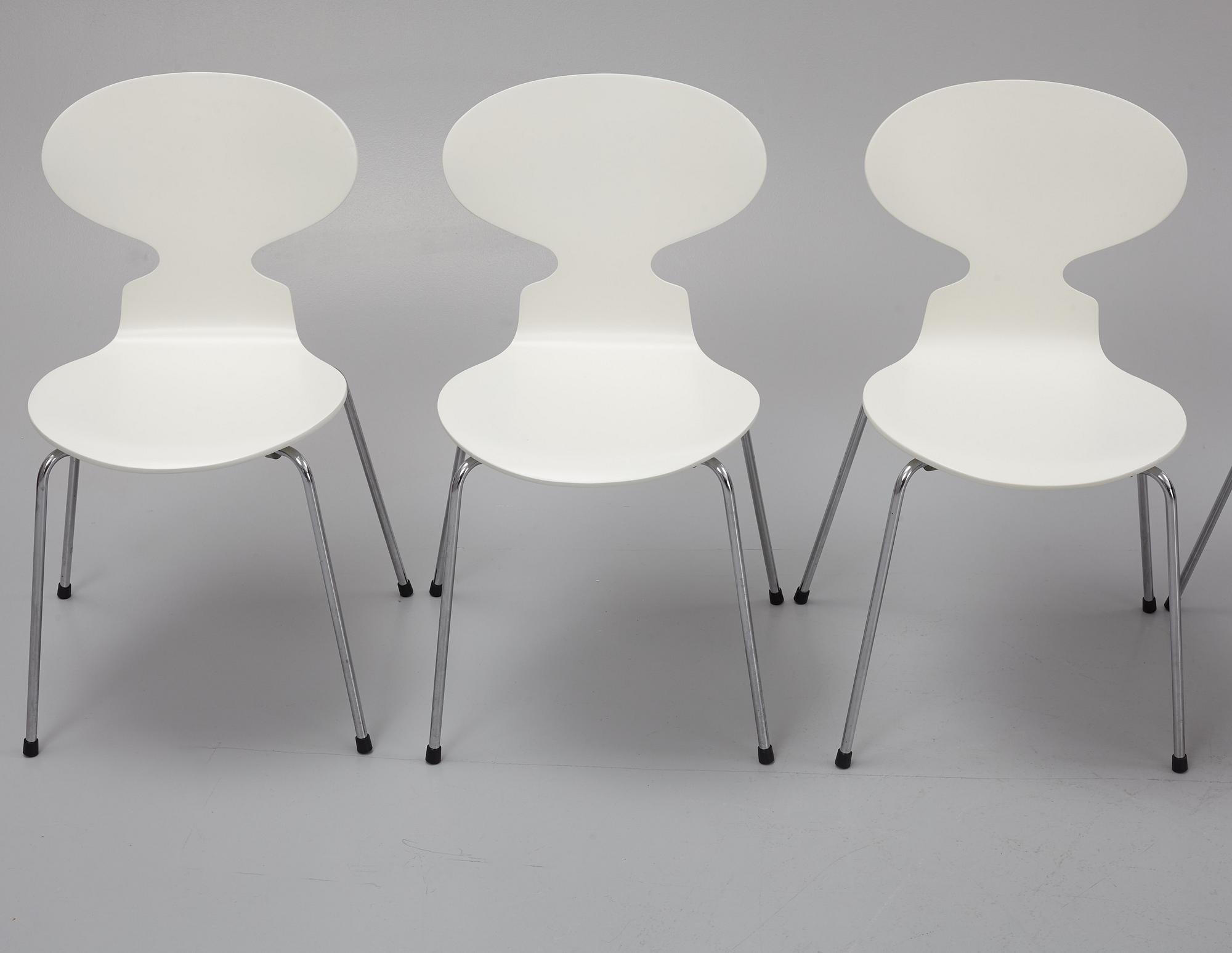 Arne Jacobsen, six 'Ant' chairs, Fritz Hansen, Danmark.