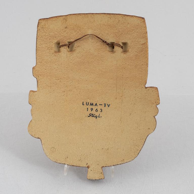 Stig Lindberg, väggplakett, "Luma-TV", Gustavsberg, 1963.