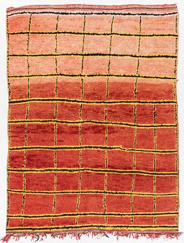 A semi-antique Morocco rug, c. 225 x 171 cm.