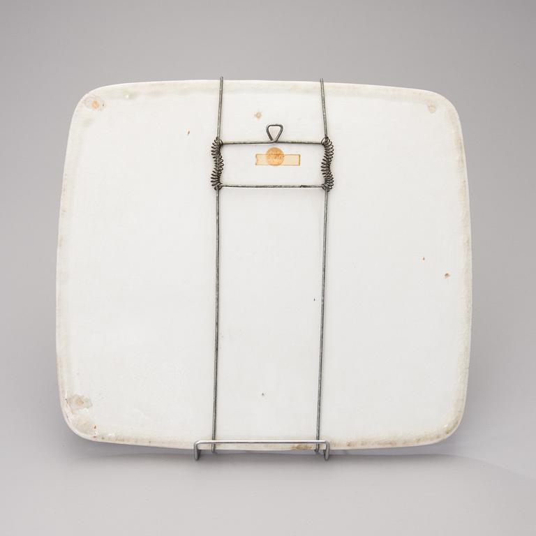 RUT BRYK, KERAMIIKKAVATI, Hedelmät. Sign. Bryk. Arabia, 1953-54.