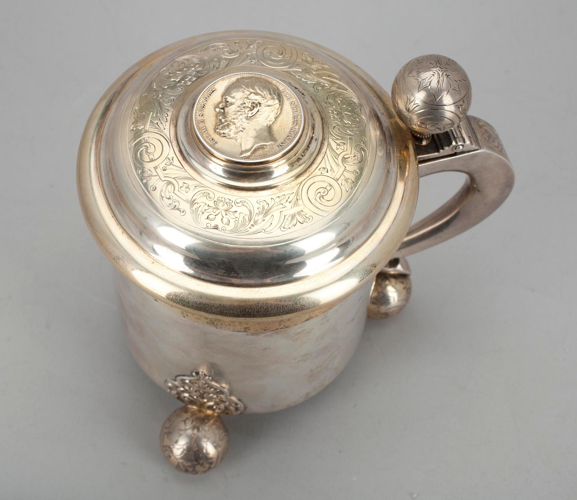 STOP, silver, delvis förgyllt, C.G Hallberg, Stockholm 1902. Tot. vikt ca 622 g.