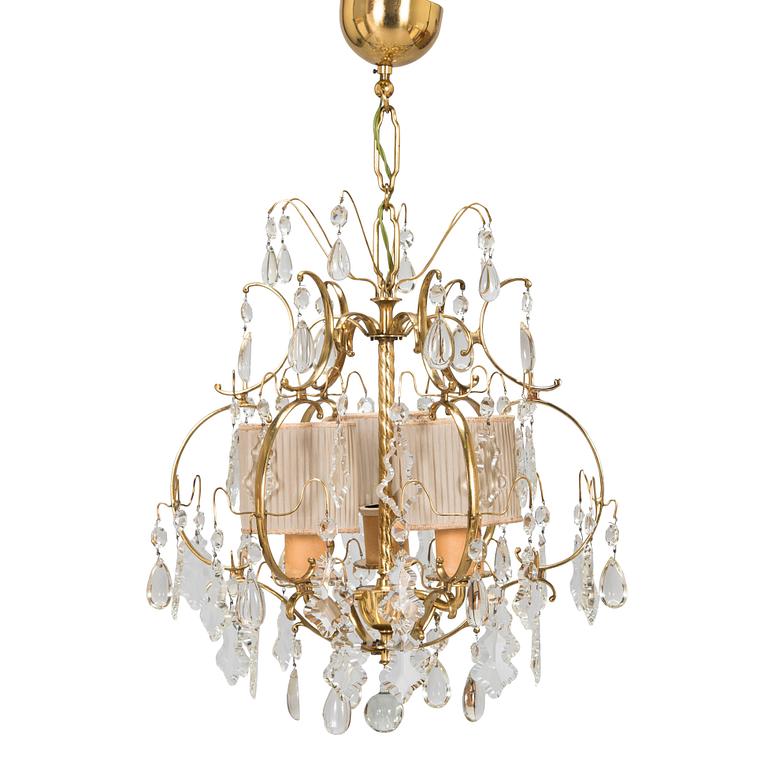 Paavo Tynell, a mid-20th century '1457/3' chandelier for Idman.