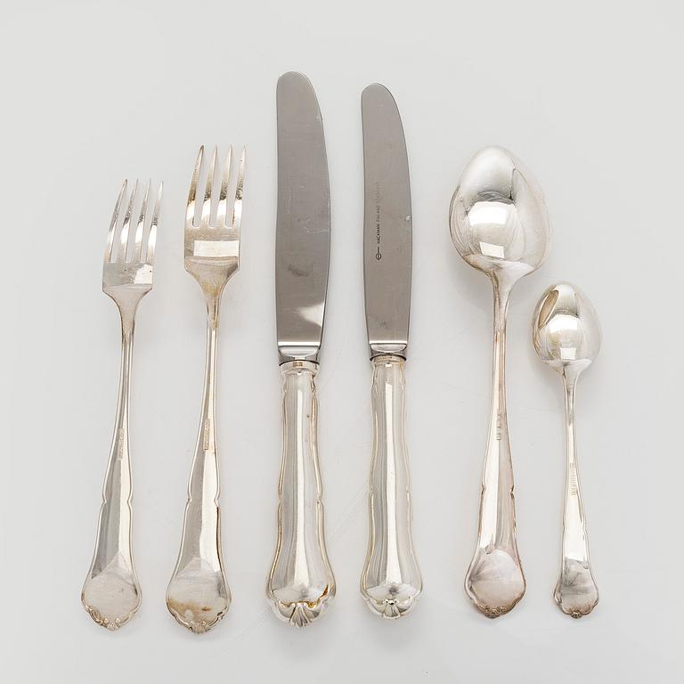 An 118-piece set of 'Chippendale' silver cutlery, Finnish hallmarks. In cutlery box.