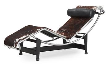 107. A Le Corbusier 'LC 4' easy lounge chair, Cassina, Italy.